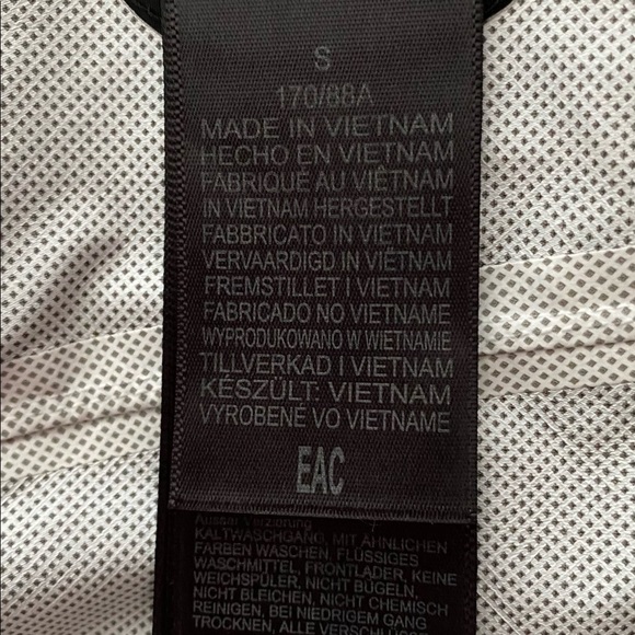 NWOT MarmotMen's Phoenix EVODry JacketBlack Size S - Picture 11 of 13